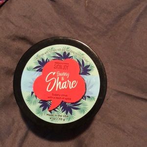 Perfectly posh coconut oil